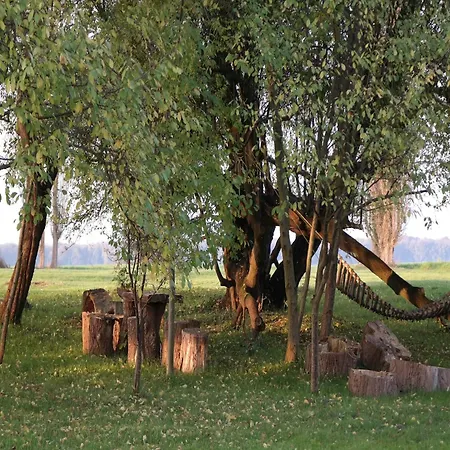 Luxurioese In Mit Garten, Cleaning Included Апартаменты