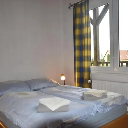 Luxurioese In Mit Garten, Cleaning Included * Boddin